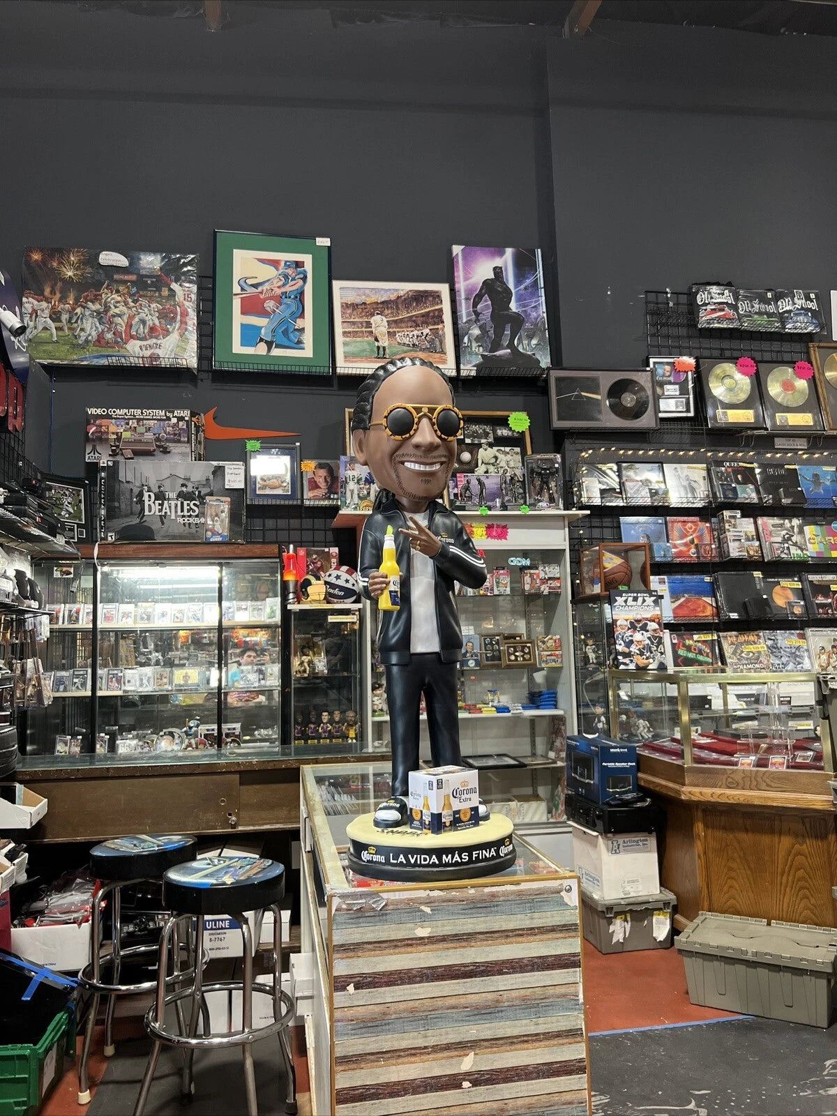 Giant Snoop-Dogg Bobblehead PICK UP ONLY Corona Promo Very Rare