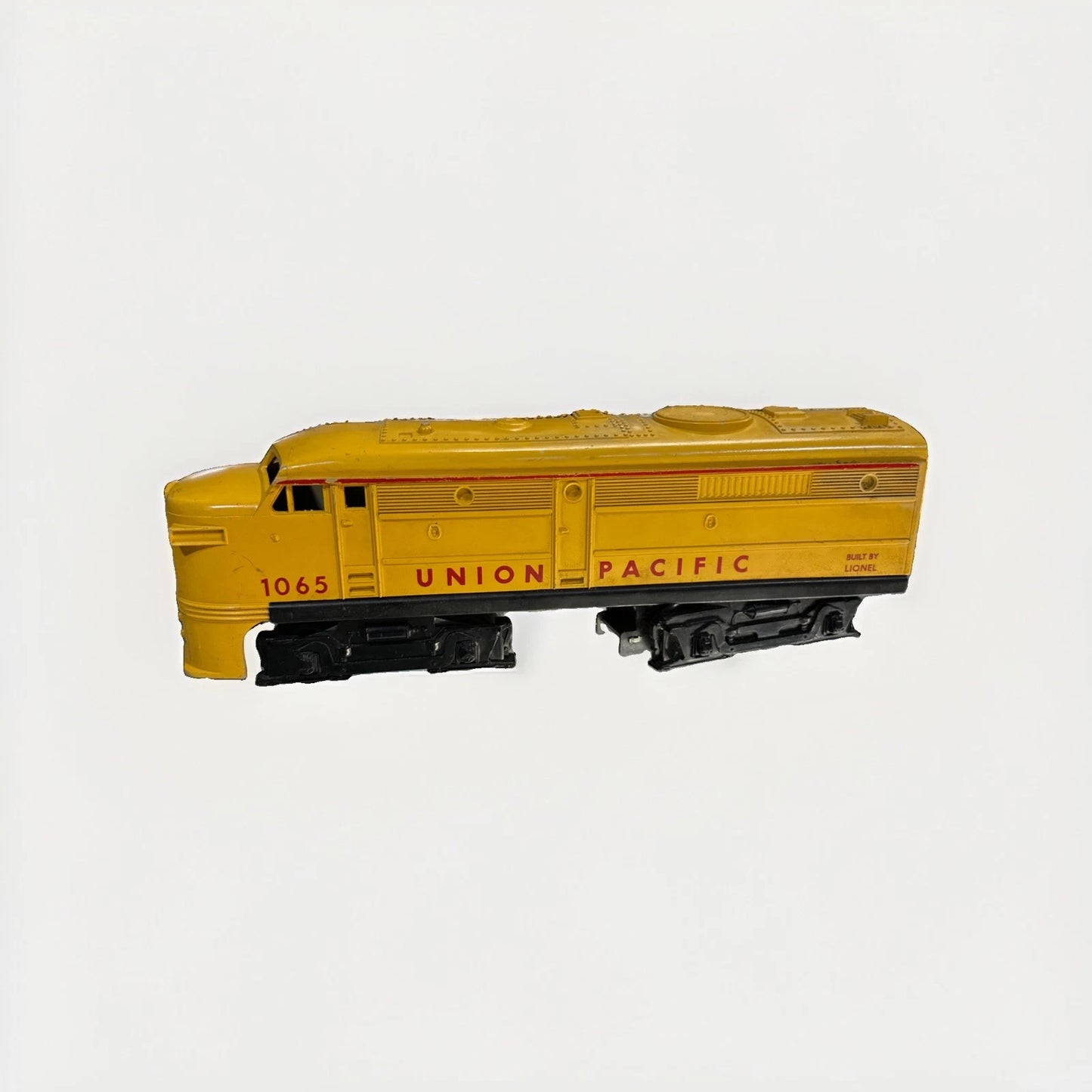 Postwar Lionel 0 #1065 Union Pacific Diesel Locomotive Switcher