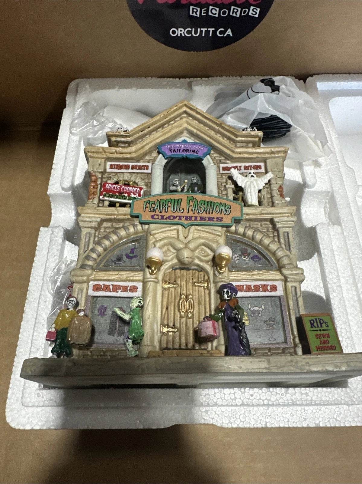 Lemax Spooky Town Halloween Village Fearful Fashions Clothiers 55307