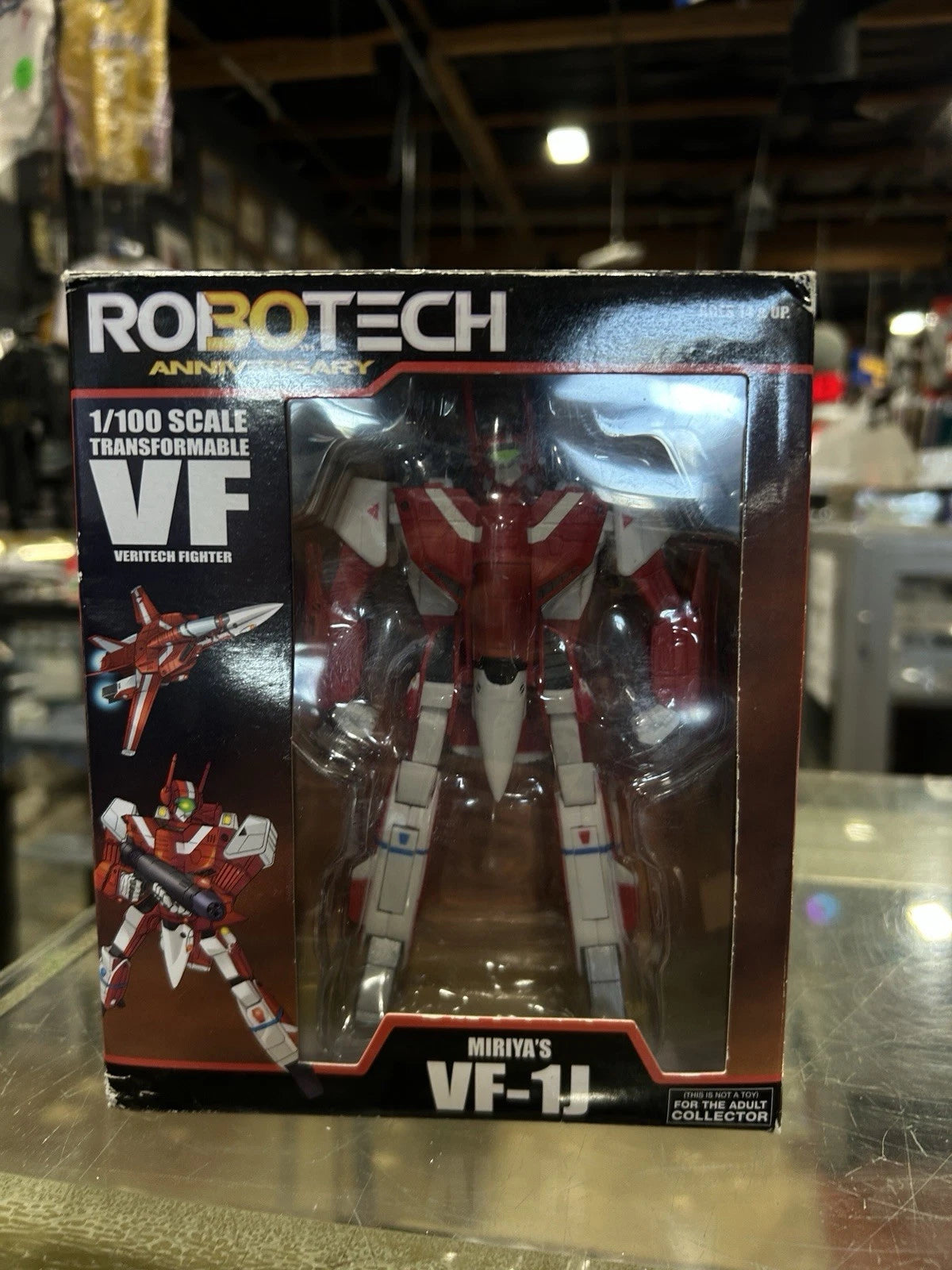 Toynami Robotech 30th Anniversary Transformable Veritech Fighter VF-1J