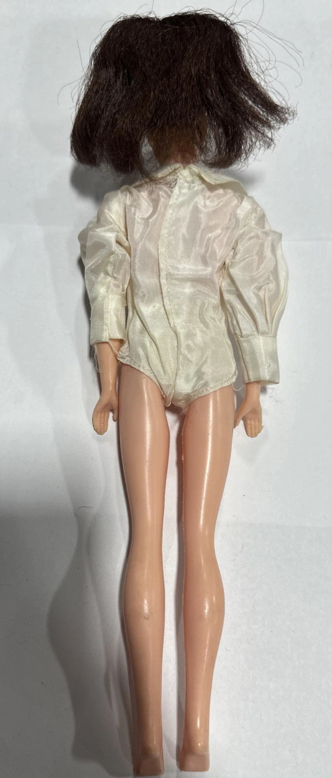 Vintage 1960s Barbie doll brunette ponytail clone Uneeda Wendy Bild Lilli