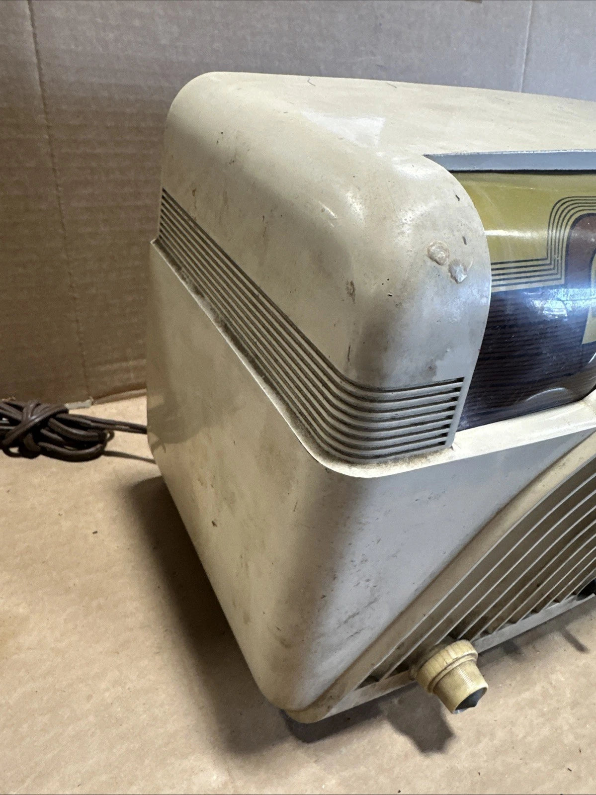ANTIQUE CROSLEY RADIO 1948 MODEL 9-118W OLD ART DECO as is parts only