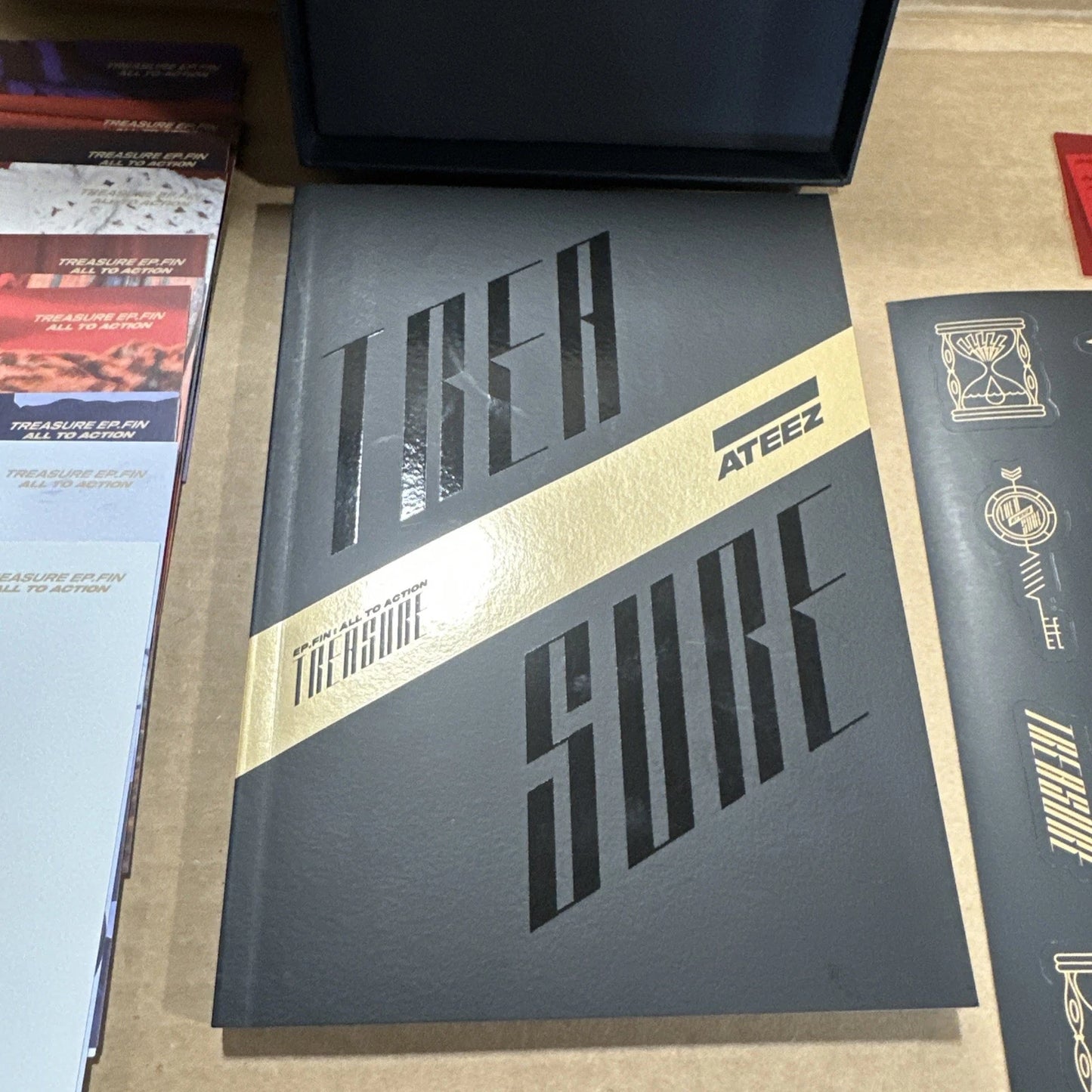 Ateez – Treasure EP Album w/ Photobook/Photocards/Stickers/Postcards K-Pop CD