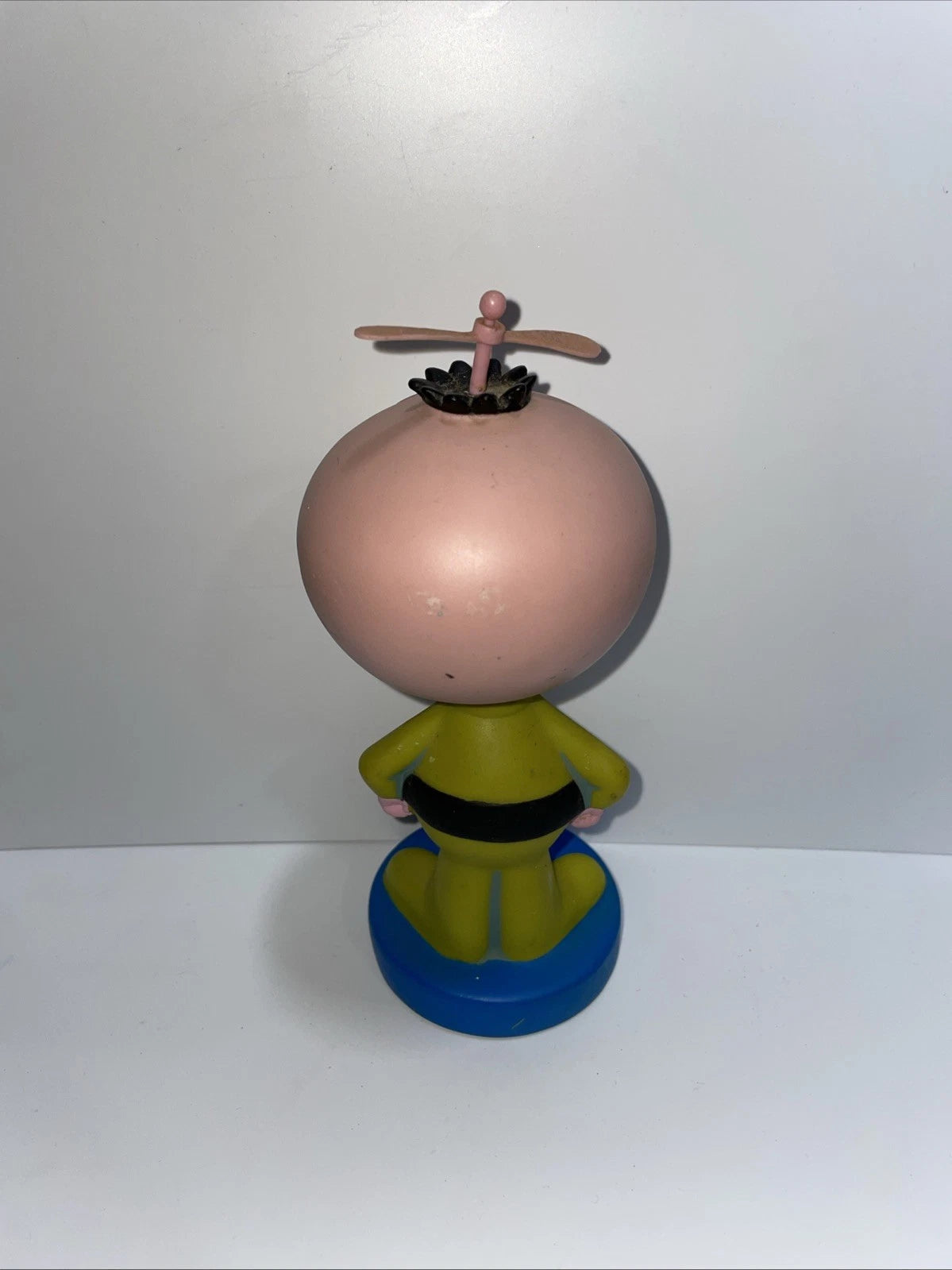 2001 Retired Official Collectible FUNKO Bobblehead QUISP Wacky Wobbler