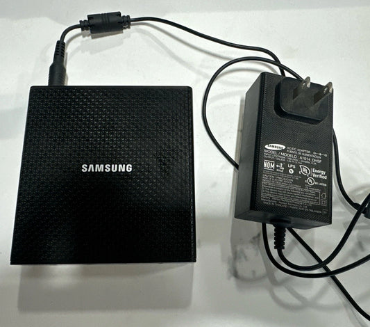 Samsung Wireless Audio Multiroom HUB WAM250 complete