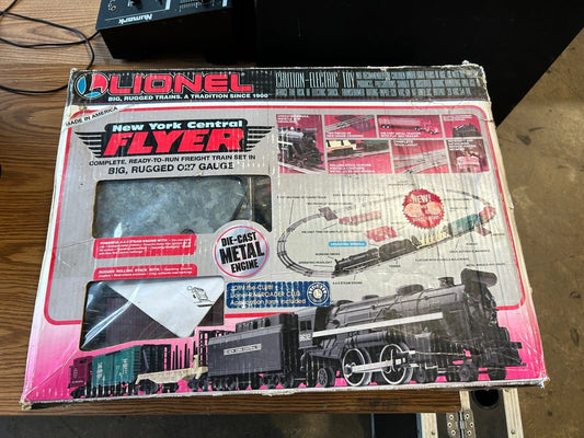 Lionel 6-11735 New York Central Flyer 027 Gauge Train Set 1993 No Track