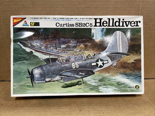Nichimo Curtiss SB2C-5 Helldiver 1/48 Scale Model Kit S-4804 US Navy Dive Bomber