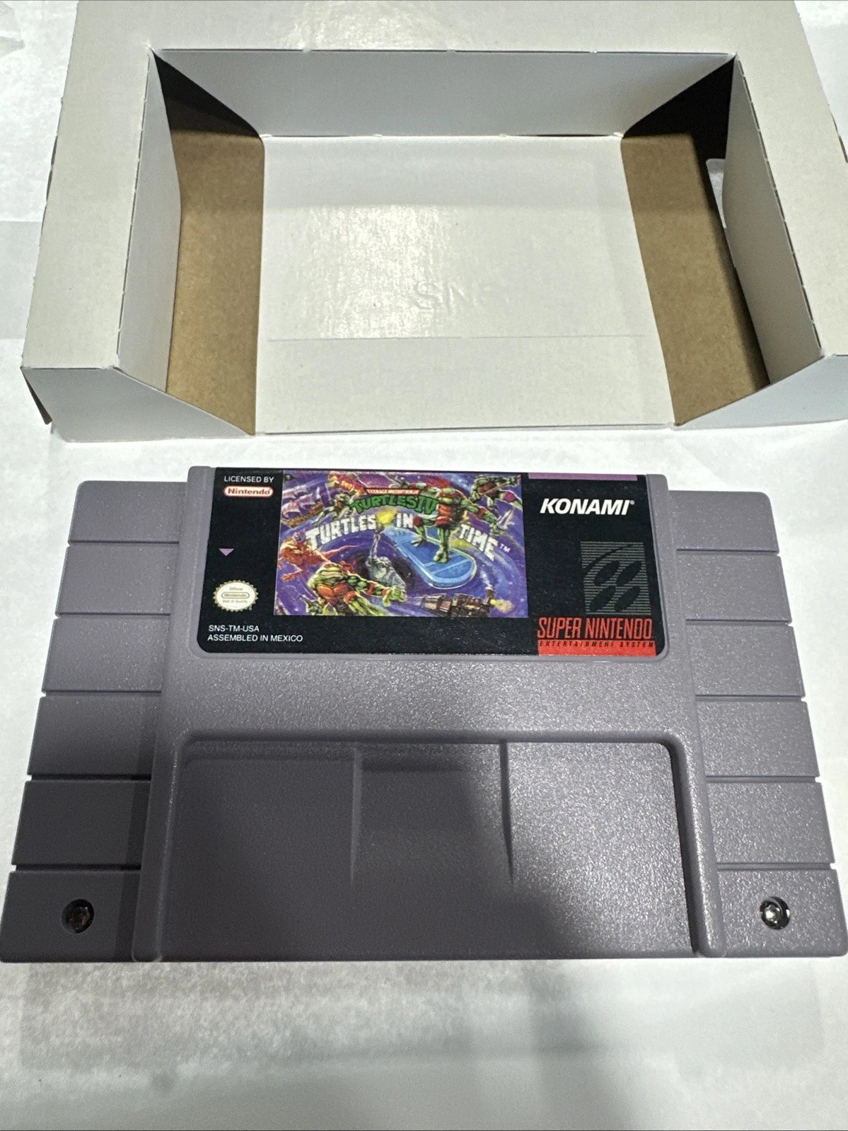 Teenage Mutant Ninja Turtles IV: Turtles in Time SNES, 1992 Mexico Version