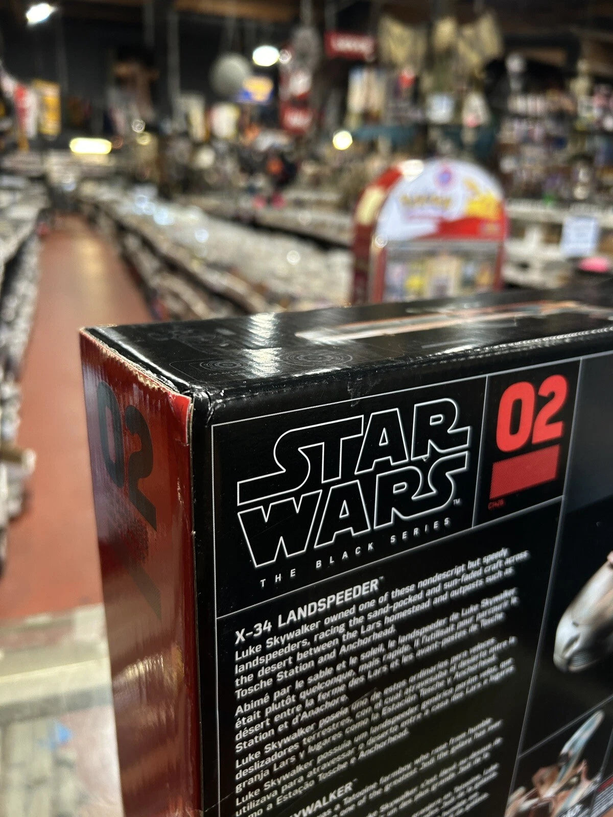 Hasbro Star Wars Black Series Luke Skywalker X-34 Landspeeder & Action Figure