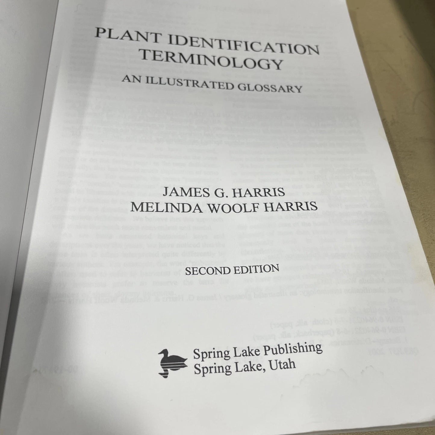 Plant Identification Terminology: An Illustrated Glossary by James G Harris