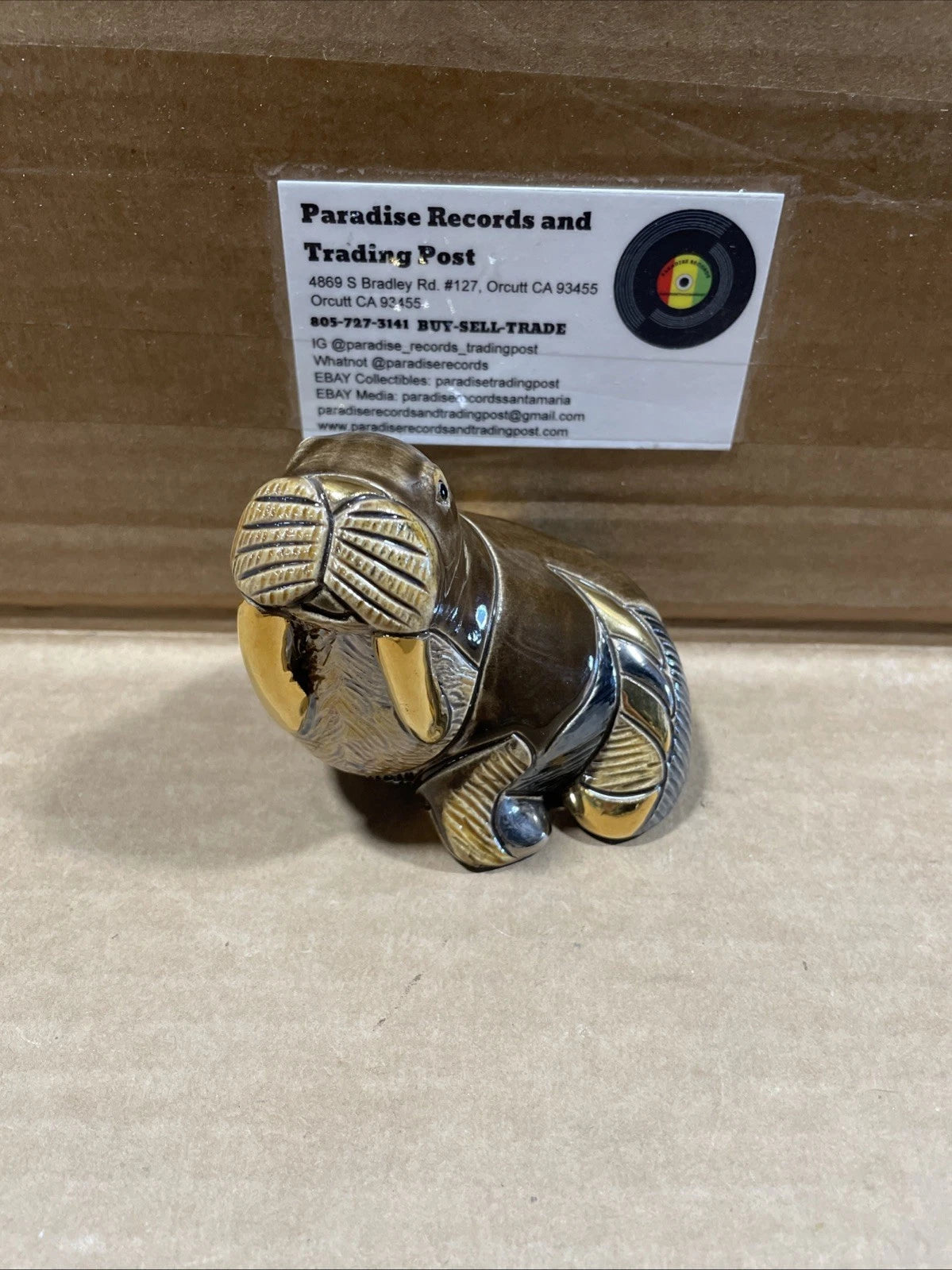 Rinconada Walrus De Rosa Silver Anniversary 2003 Club #779 Brown 24K Gold