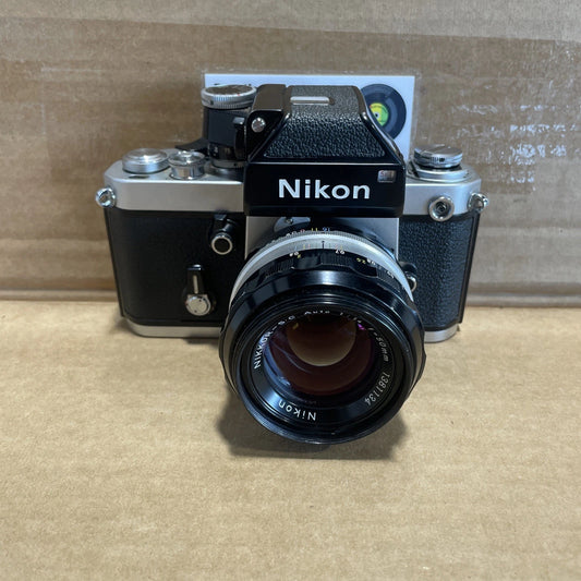 Nikon F2 Photomic Camera 7246838 W Nikon Nikkor - S C Auto 1:1.4 F =50mm 1381134