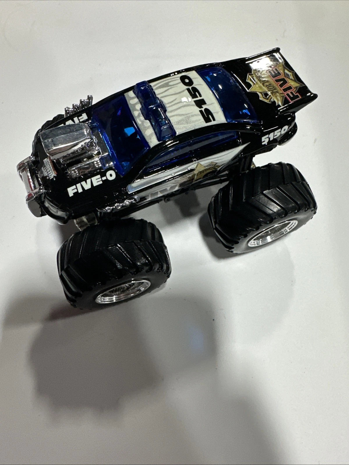 VTG Grave Digger HOT WHEELS MONSTER JAM Carrying Case Box with 15 Trucks Lot #3