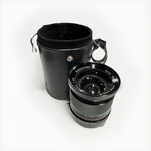 Vivitar Auto Wide-Angle 28mm 1:2.5 Lens, No. 22203214 116 EE Untested With Case