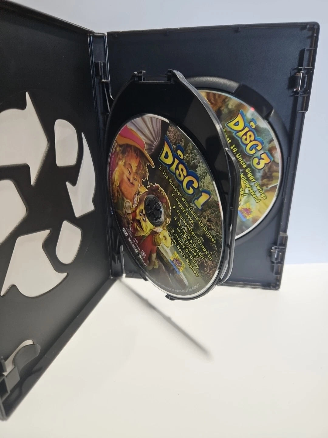 Sigmund And The Sea Monsters - Season 1 (DVD 3-Disc Set)