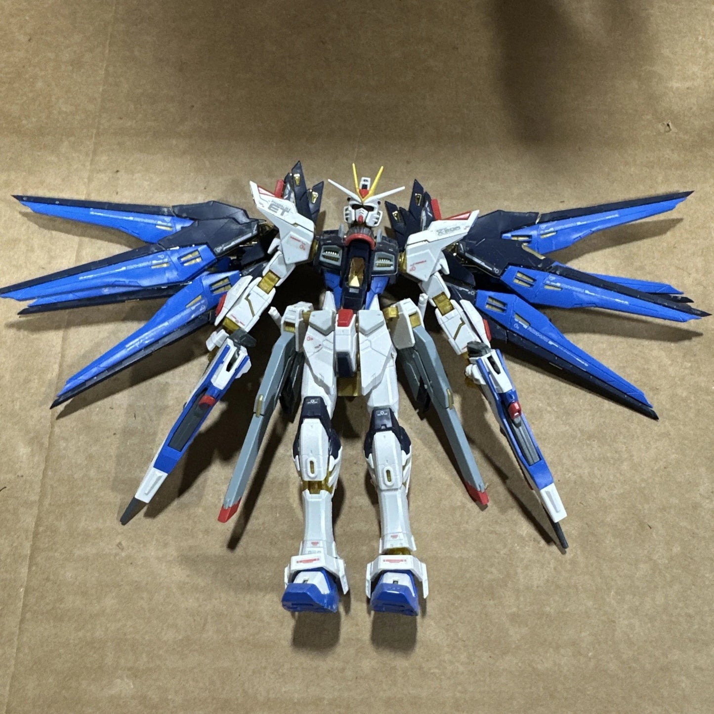 GUNDAM RG Strike Freedom 1:144 BANDAI Built Model Kit Pre-built