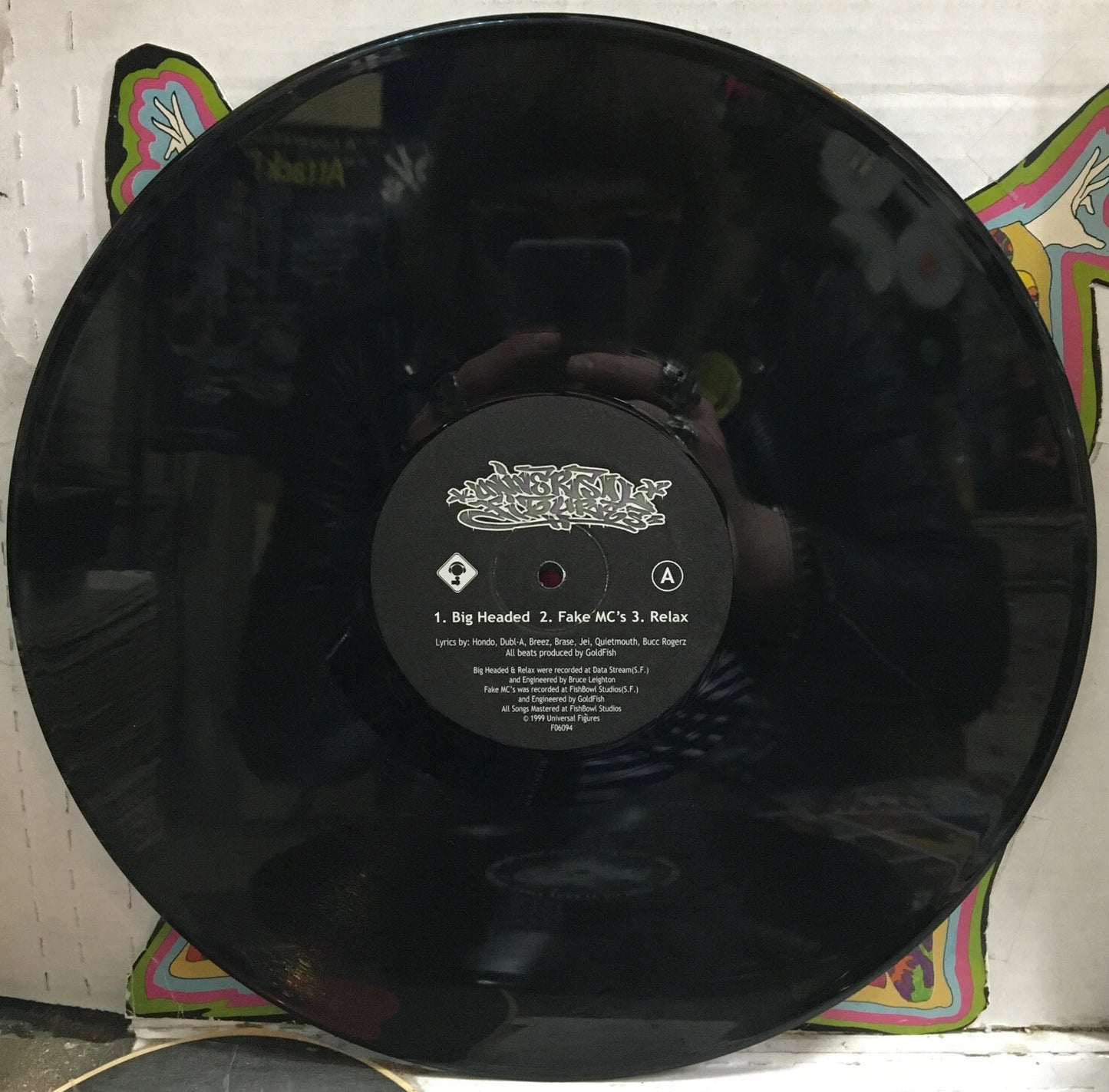 Universal Figures Big Headed/Fake Mc’s/Relax 12” Single F06094