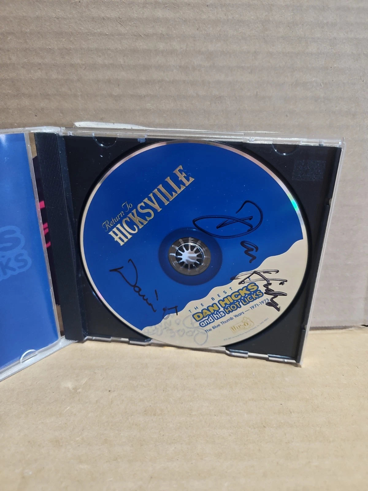 RETURN TO HICKSVILLE BEST OF DAN HICKS & HIS HOT LICKS BLUE THUMB YEARS SIGNED
