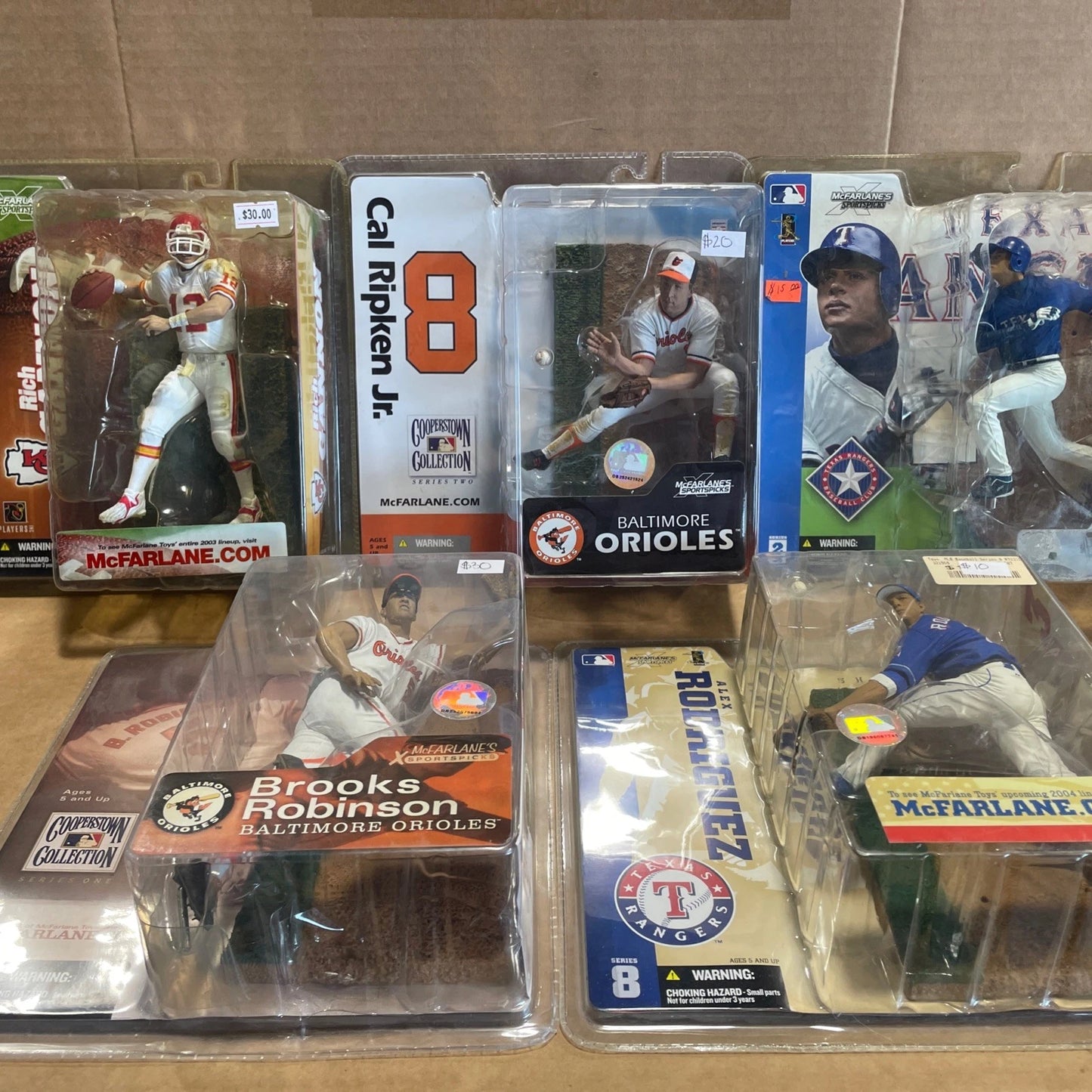 MCFARLANE FIGURES BRYCE HARPER DON MATTINGLY ALEX RODRIGUEZ LOT OF 9