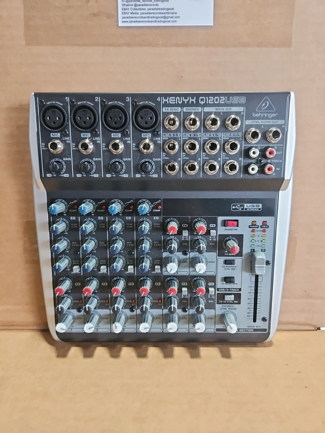 Behringer Xenyx Q1202USB 12-Input Mixer with Power Adapter No Box