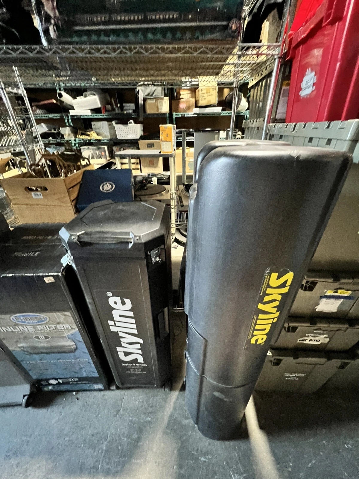 Skyline Quest 10' Pop-up Display & Podium Kit - Used
