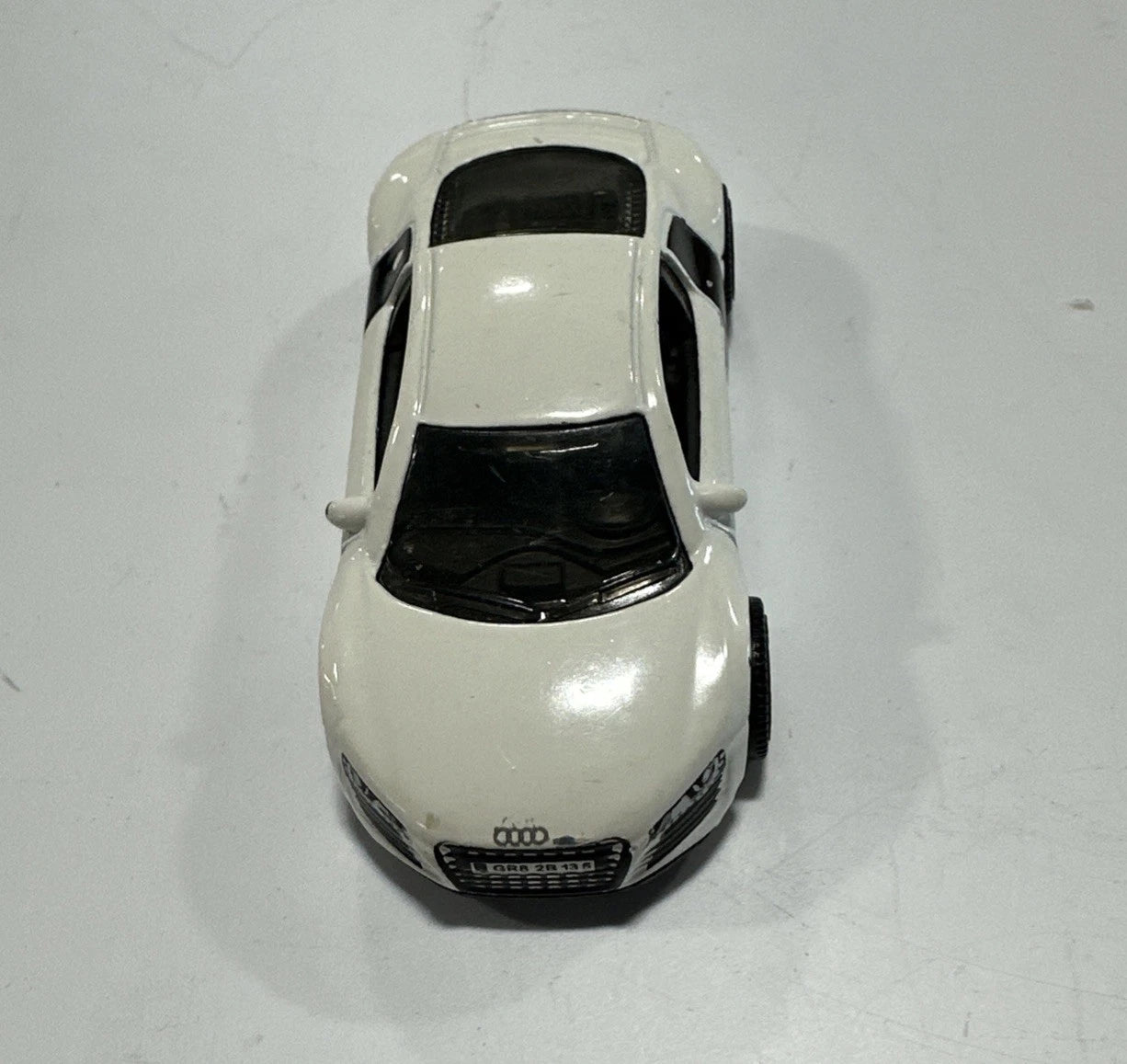 Loose Hot Wheels Speed Machines Audi R8; Pearl White