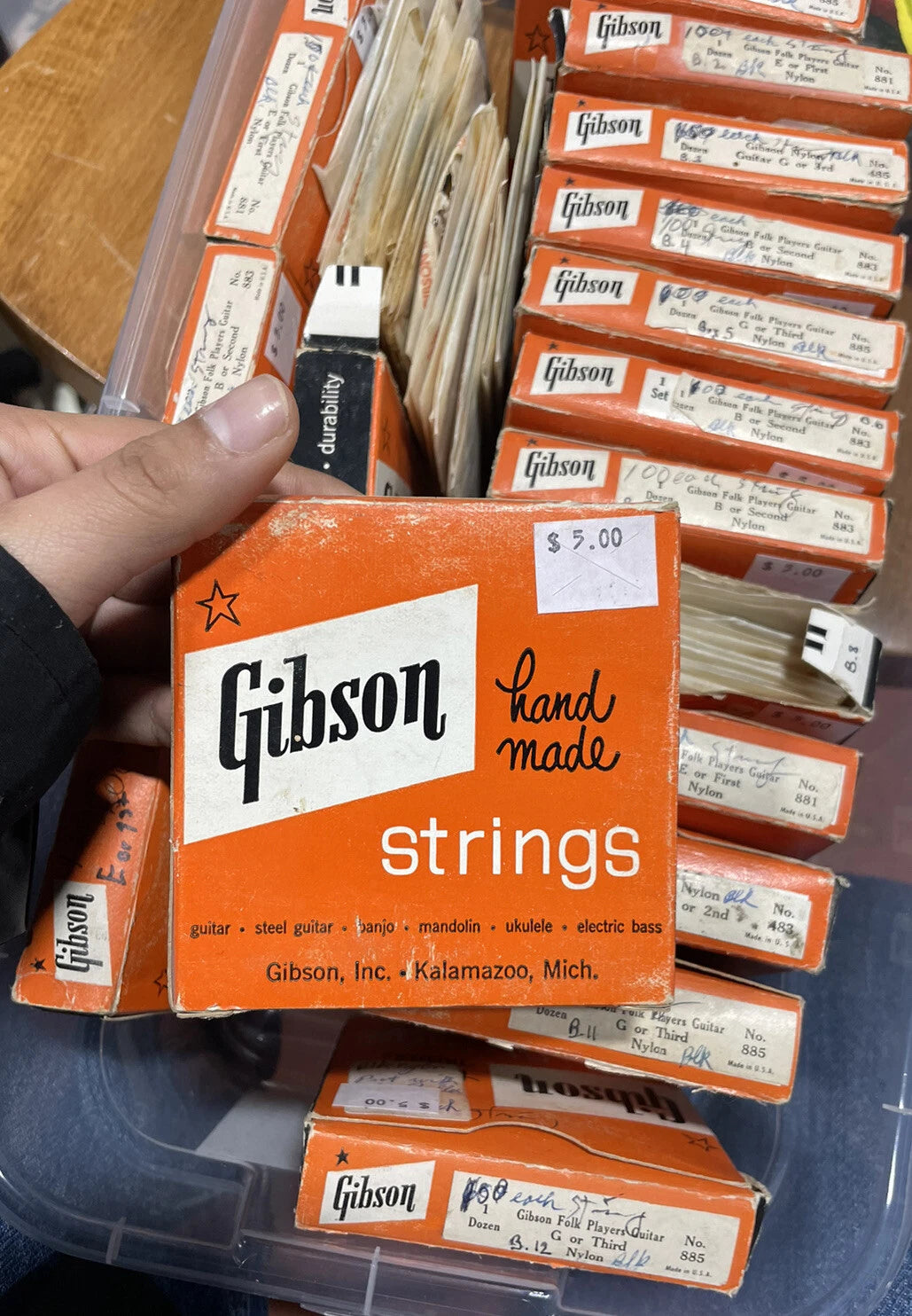 VINTAGE GIBSON GUITAR STRINGS HANDMADE 1950s Lot