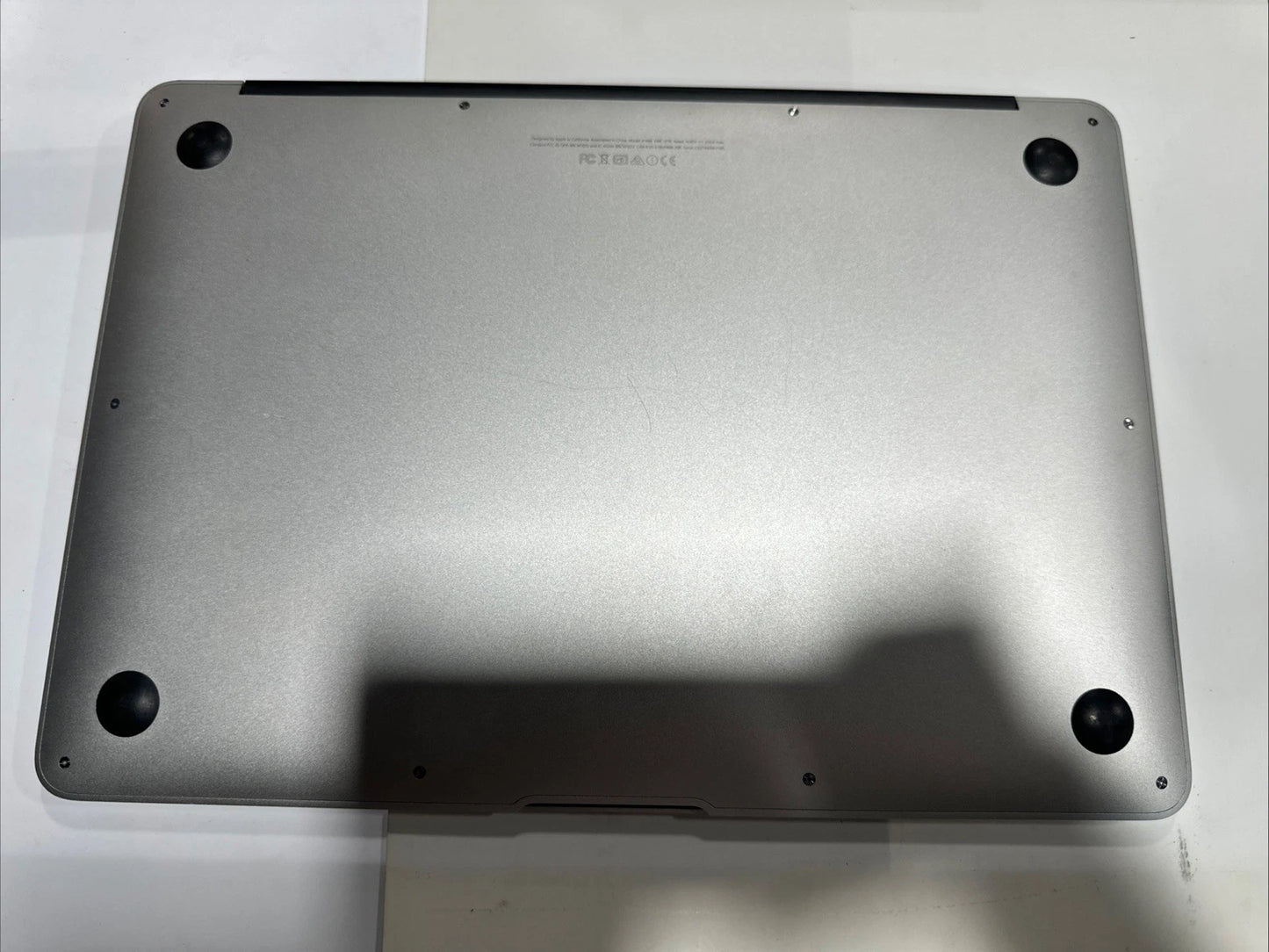Apple MacBook Air 13" E Model A1466 FOR PARTS ONLY