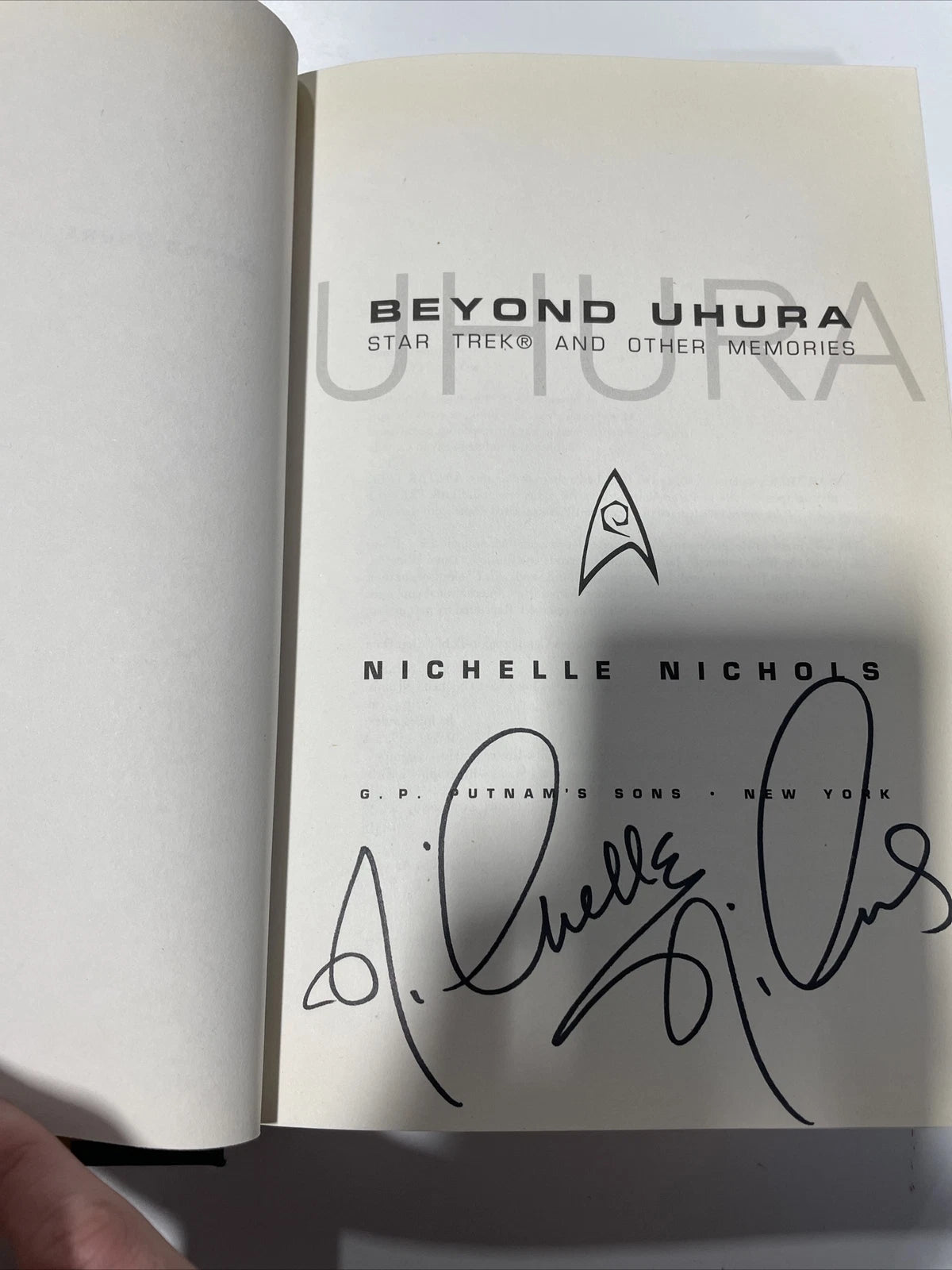 AUTOGRAPHED SIGNED Book Author Michelle Nichols Star Trek Lt. Uhura - Memories