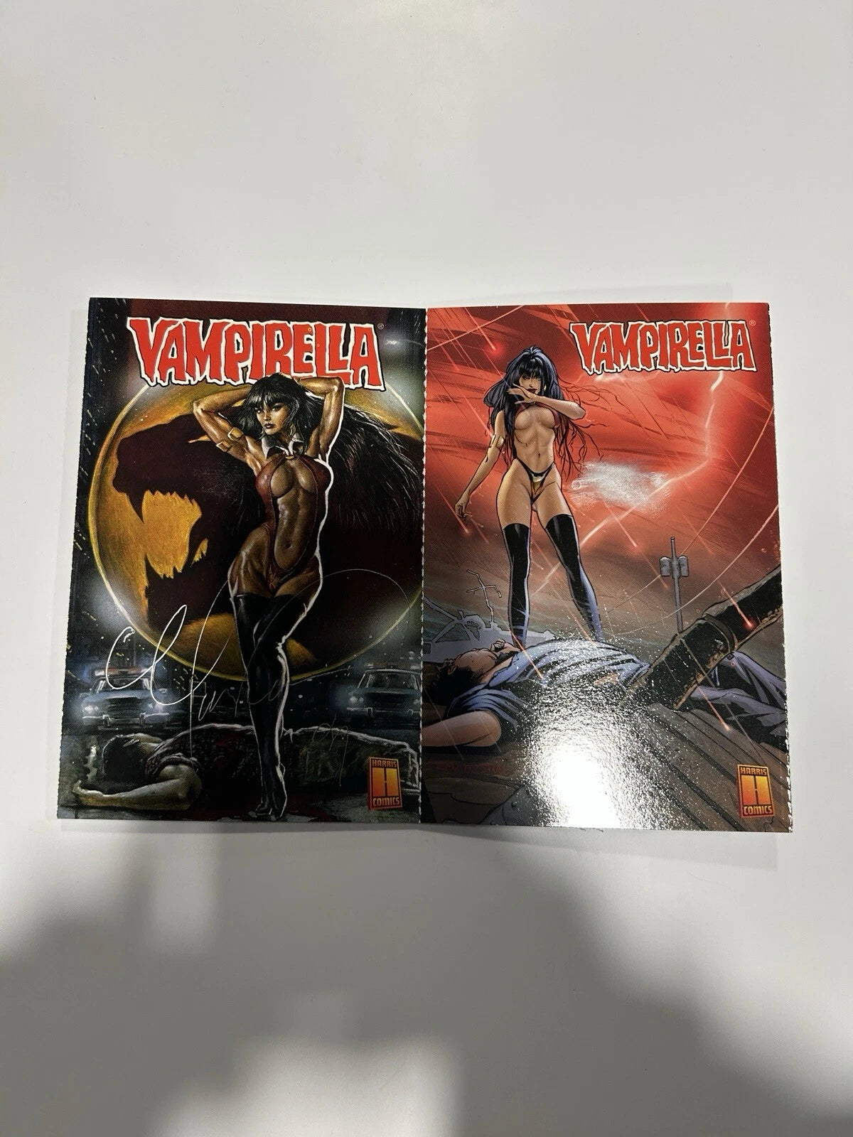 Vampirella Postcards Set 1997 Very Rare 1 to 9 On A Tear Off Strip Signed