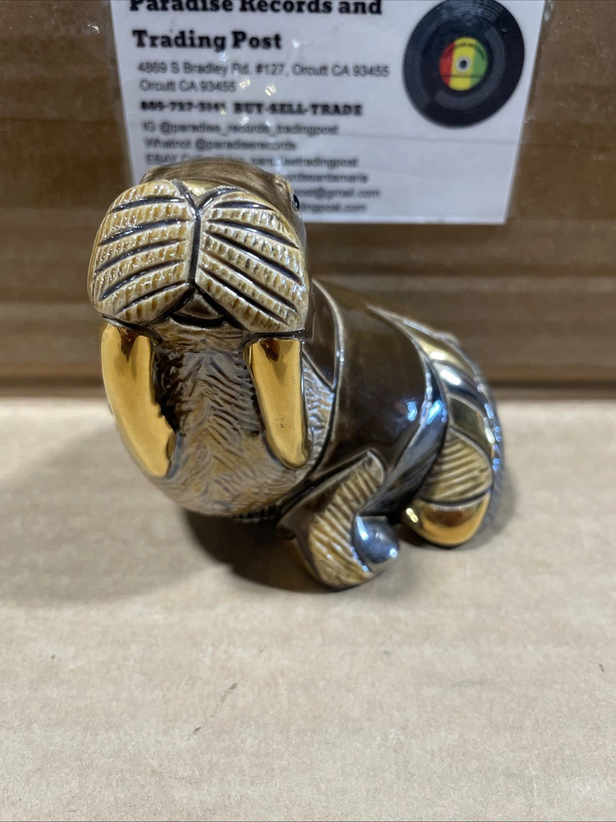 Rinconada Walrus De Rosa Silver Anniversary 2003 Club #779 Brown 24K Gold