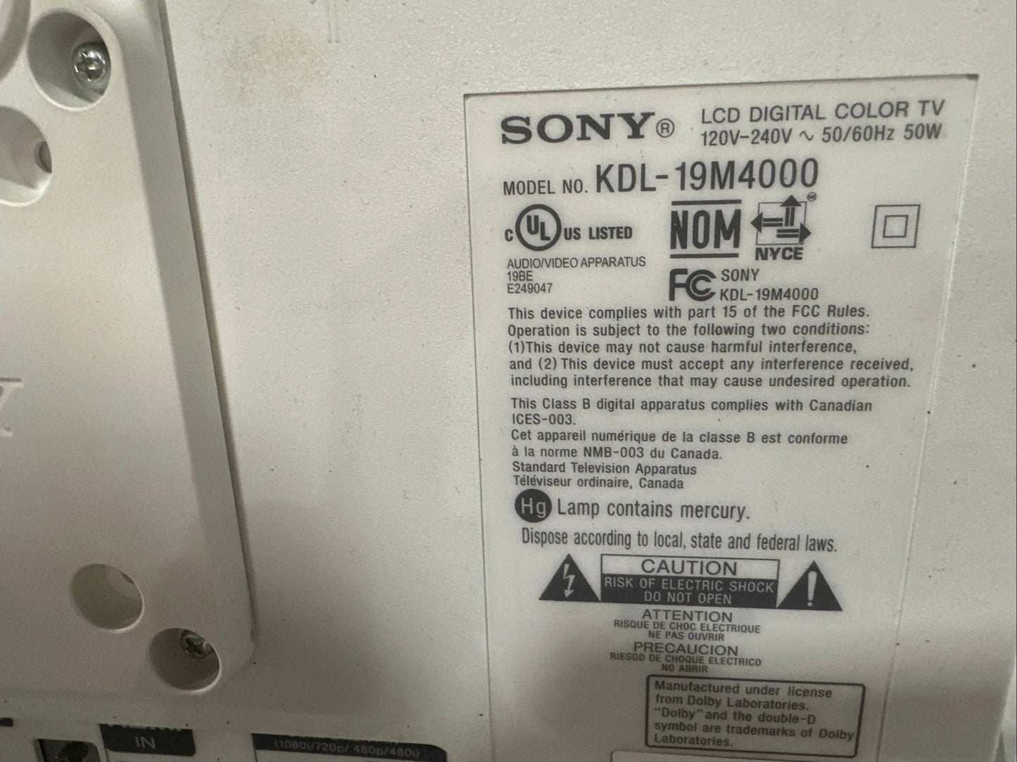Sony Bravia 19" Digital TV KDL-19M4000 LCD HDTV White Gaming No Remote