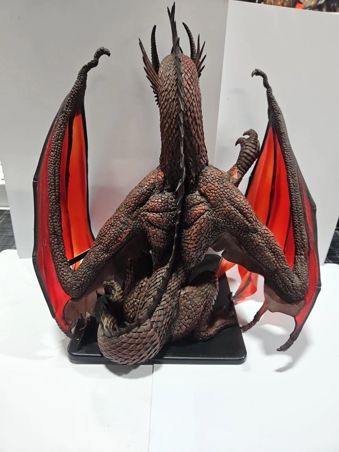 Dungeons & Dragons Icons Colossal Red Dragon Figure Limited Edition 2006 D&D