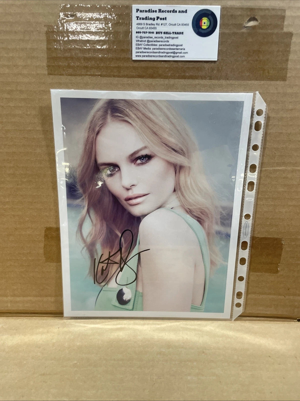 Autographed Kate Bosworth 8 x 10 Photo Signed with COA