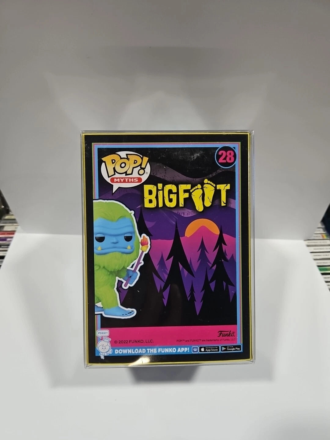 Funko Pop! Bigfoot (Marshmallow) #28 #16 Funko HQ Exclusive - LE Blacklight