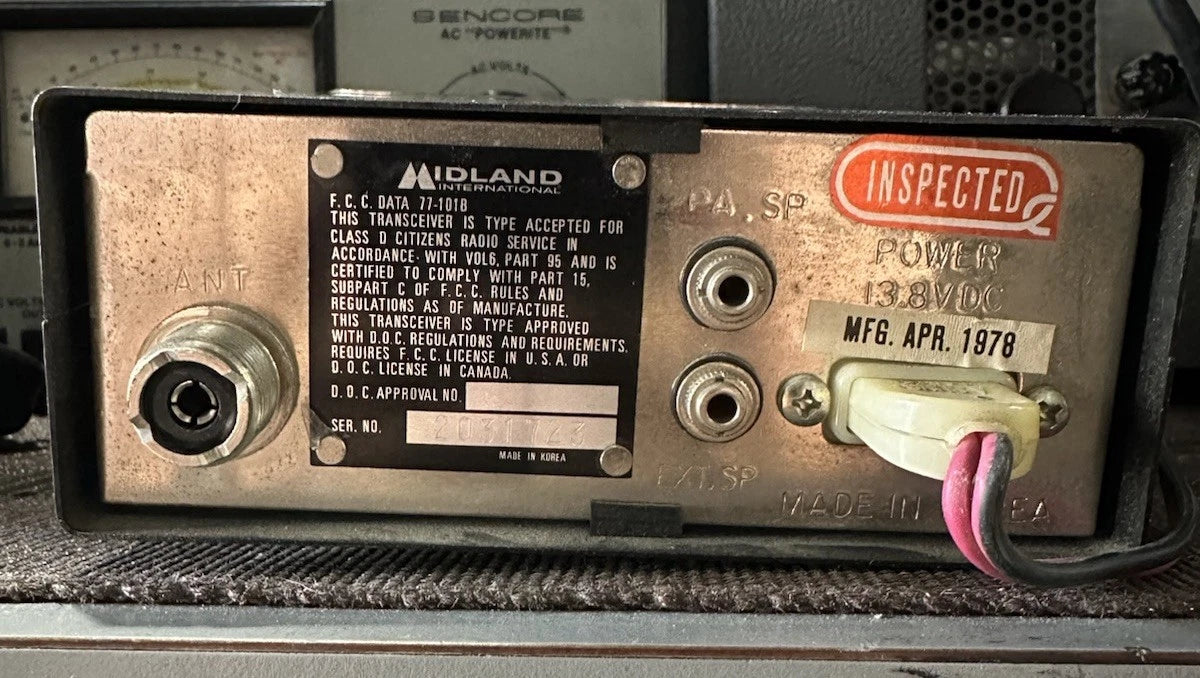 Vintage Midland 77-101B CB Radio 40 Channel Transceiver
