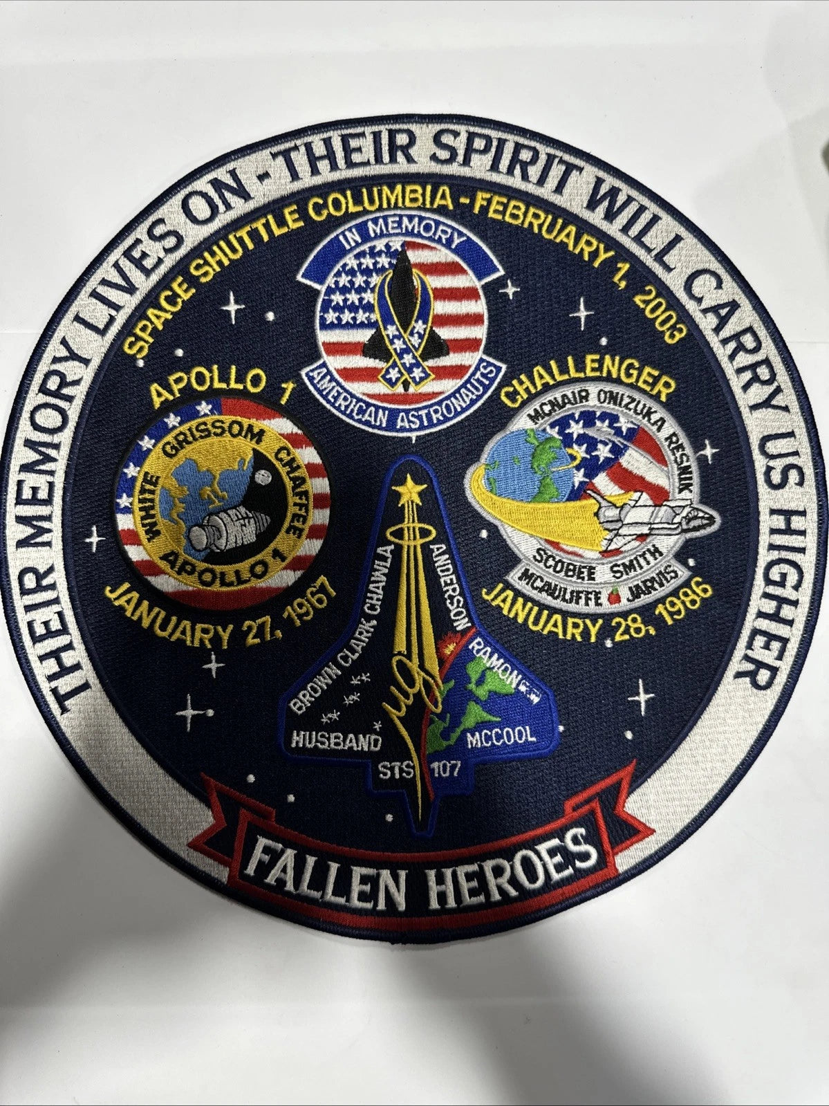 Vtg 12 inch Fallen Heroes Patch Space Shuttle Columbia February 2003 Patch