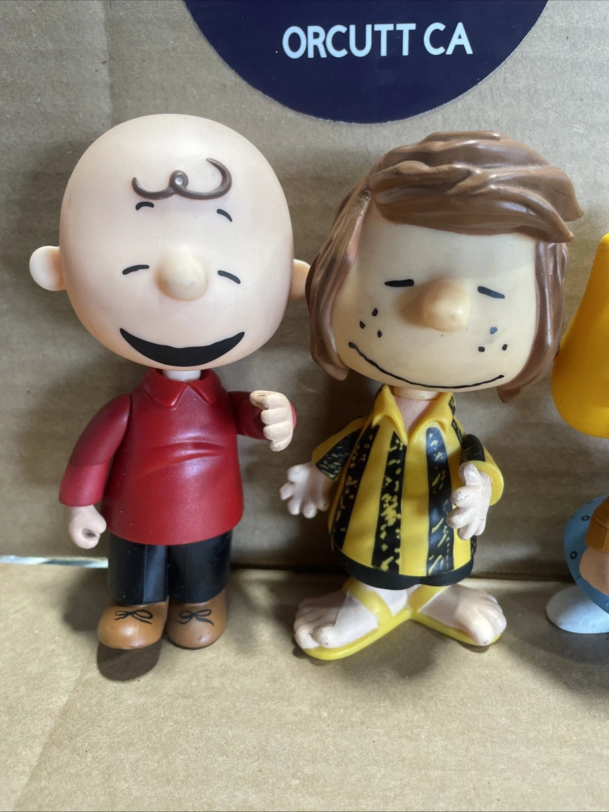 PEANUTS CHARLIE BROWN and GANG 5” Vinyl Action Figure 2002-2003 Vintage Lot Of 6