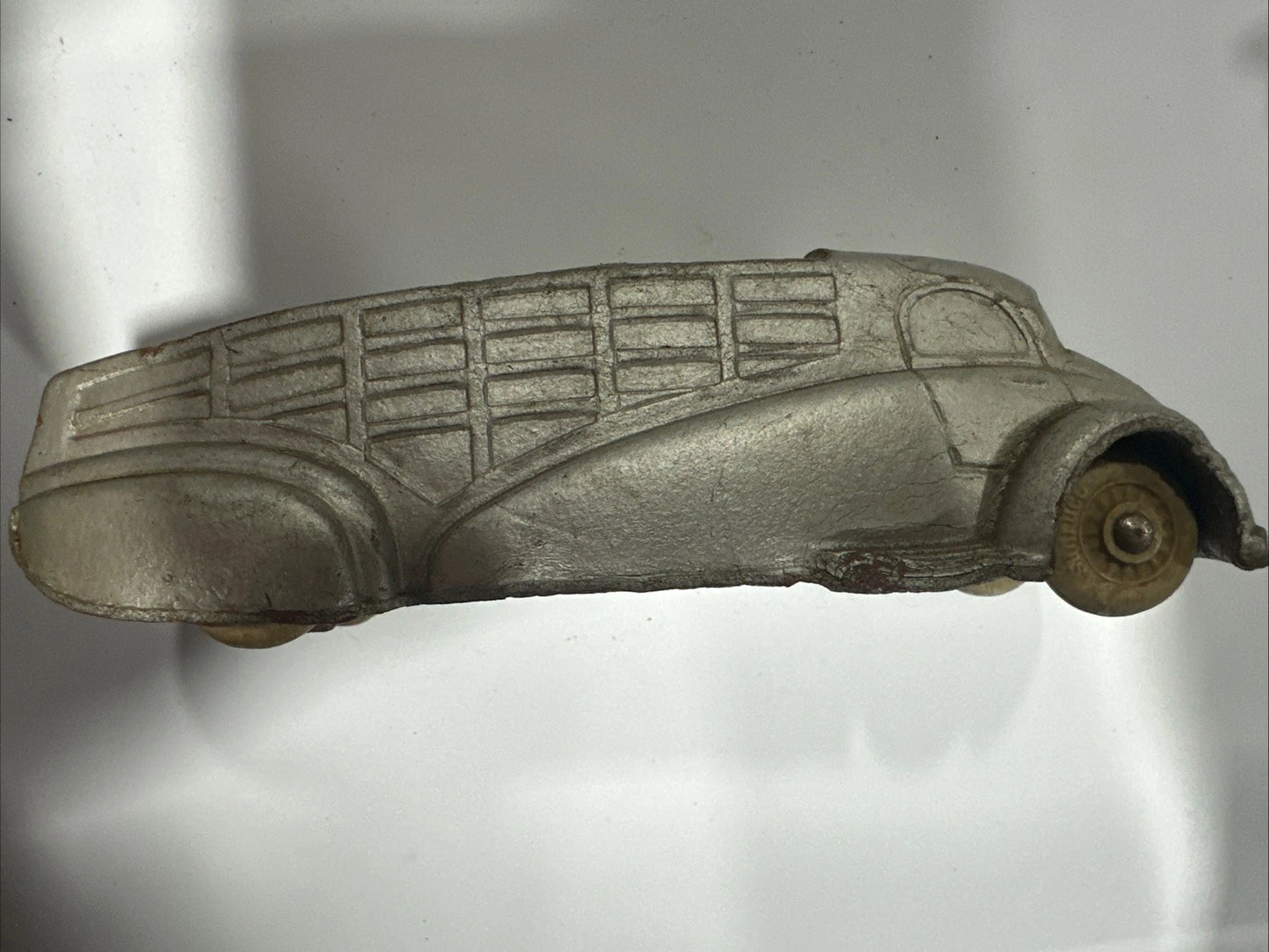 SUN RUBBER CO. TOY TRUCK SILVER 1934; 5 LONG VINTAGE PAT. 203508 Car Automobile
