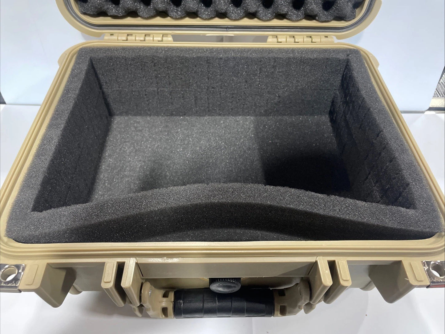 Apache 2800 Weatherproof Protective Hard Case TAN COLOR
