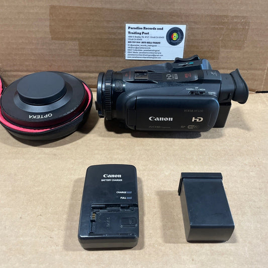 Canon Vixia HF G30 Full HD Camcorder & Opteka Titanium Series 0.3X HD Fisheye