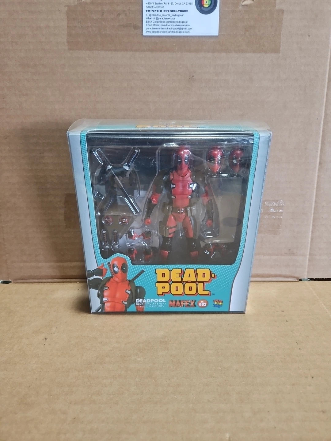 MAFEX No.082 DEADPOOL GURIHIRU ART Ver. Action Figure W Protector