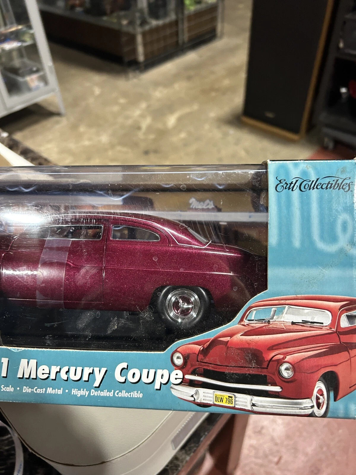 Ertl American Muscle 1:18 American Graffiti '51 Mercury Coupe Maroon 32081 NIB