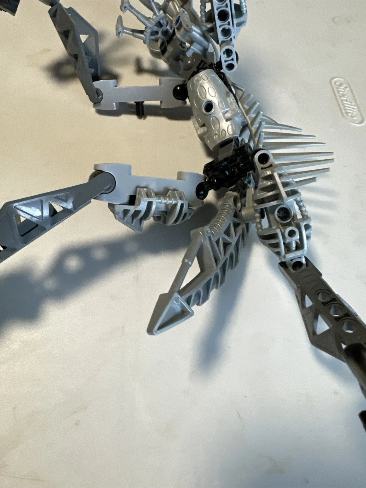 Lego Bionicle Maxilos and Spinax (8924) 96% Complete w/ Instructions