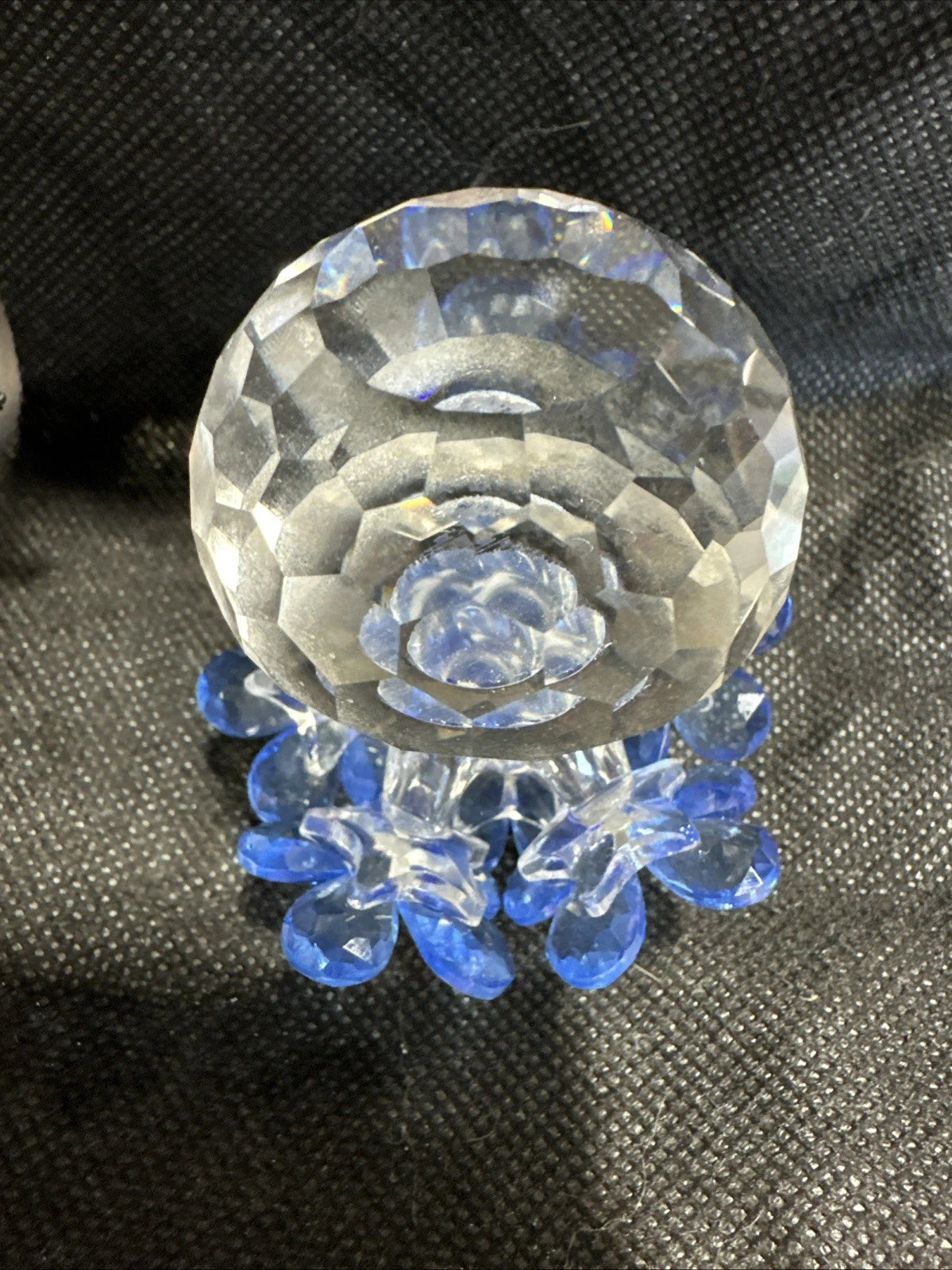 H&D Crystal Blue Forget-Me-Not Bouquet With Prism Base