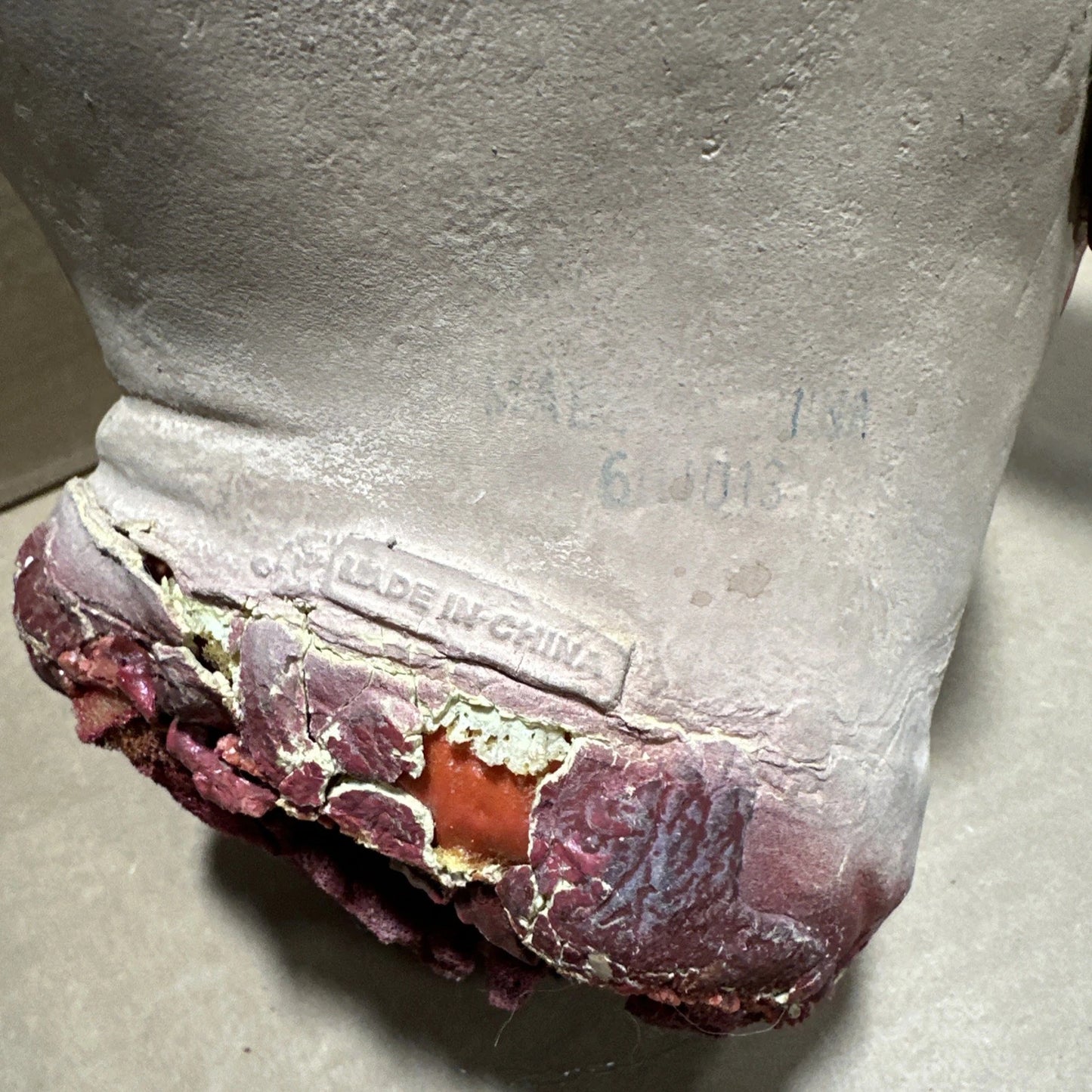 Halloween Custom-Painted High Quality Haunted House Severed Head Prop Foam