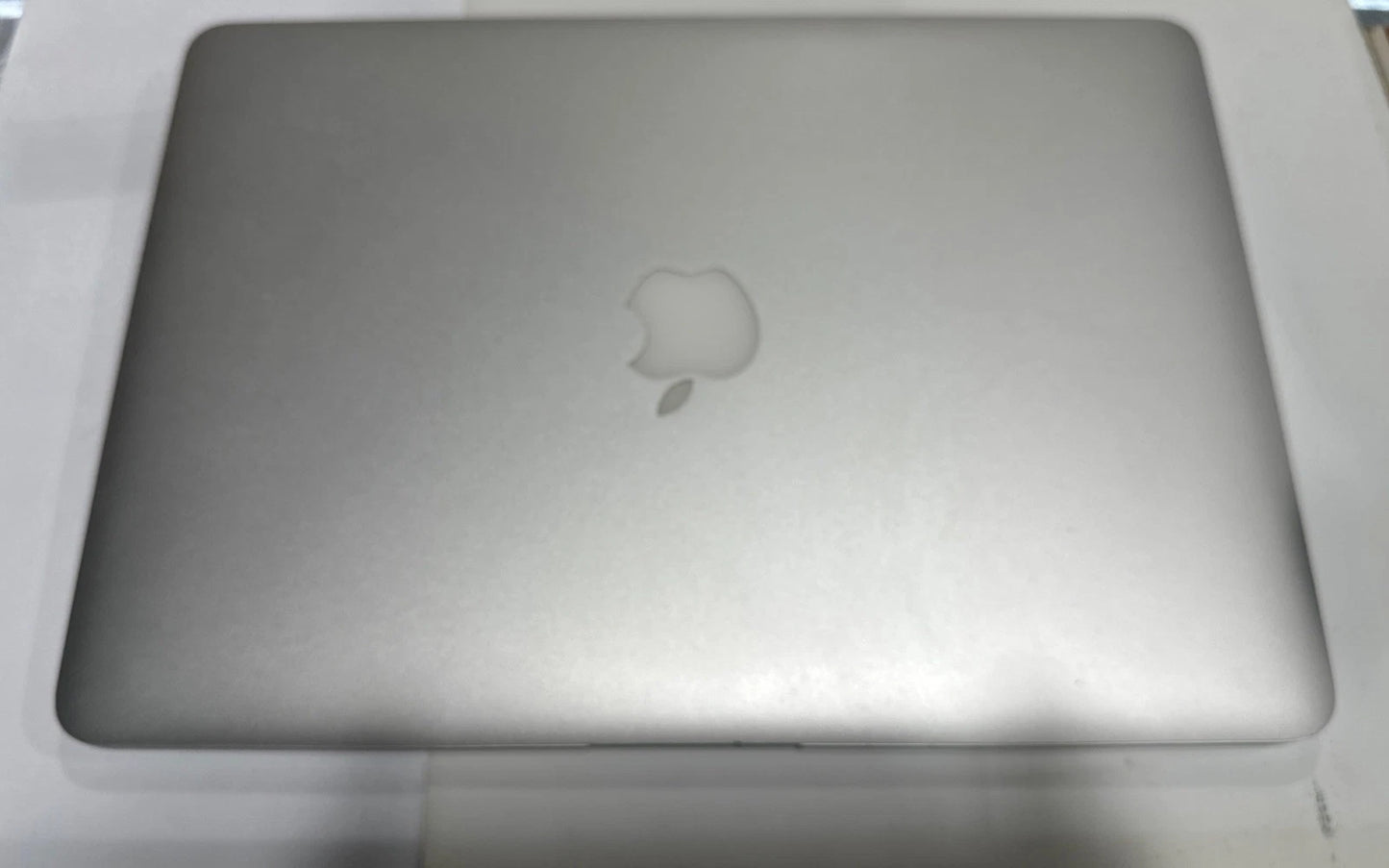 Apple MacBook Air 13" E Model A1466 FOR PARTS ONLY