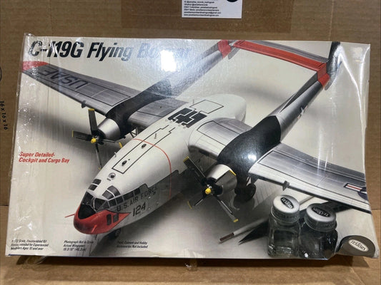 Mint in shrink Fairchild C-119G Flying Boxcar in 1/72 Scale-Testors Italeri 1986