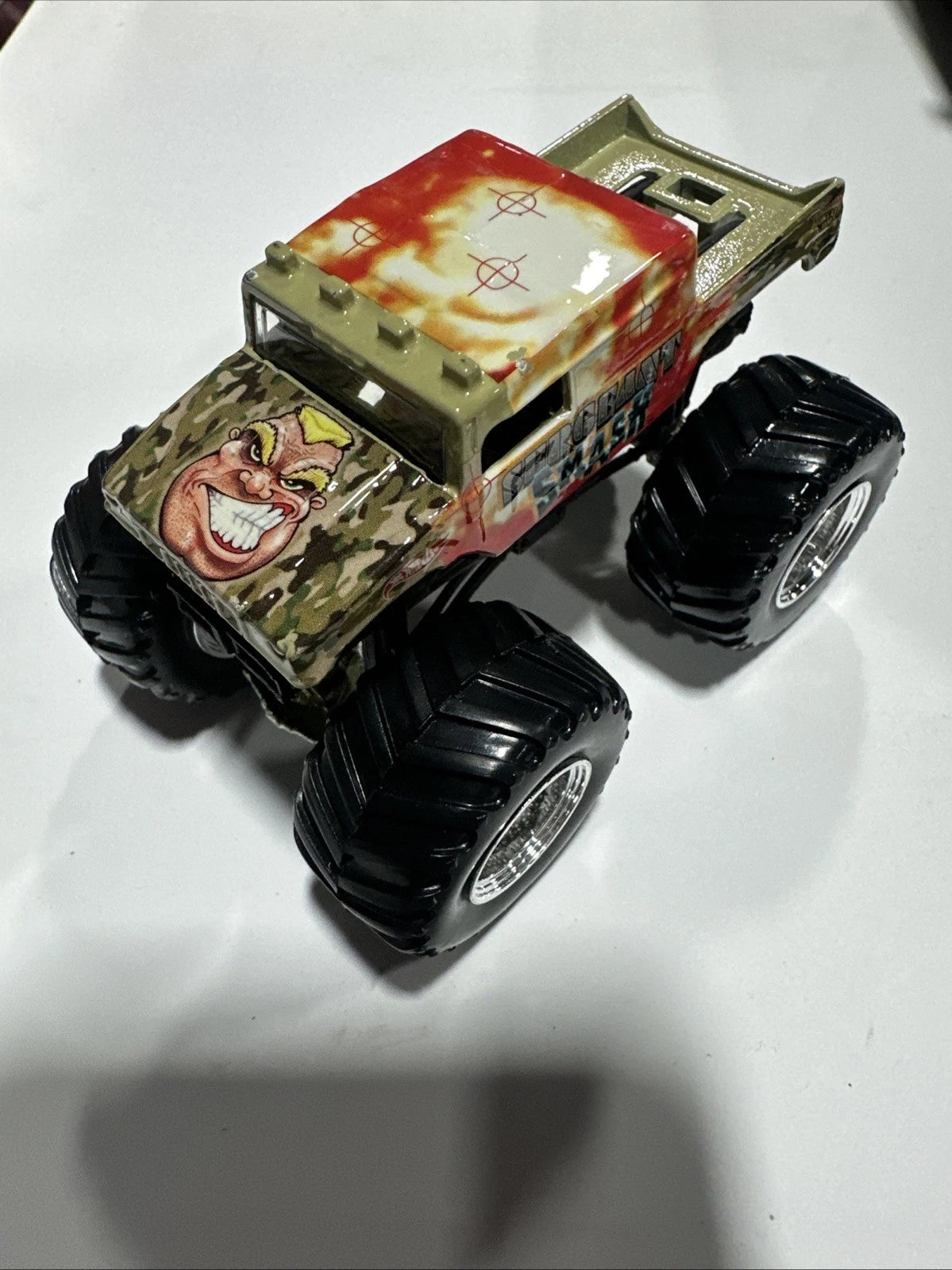 VTG Grave Digger HOT WHEELS MONSTER JAM Carrying Case Box with 11 Trucks Lot #1