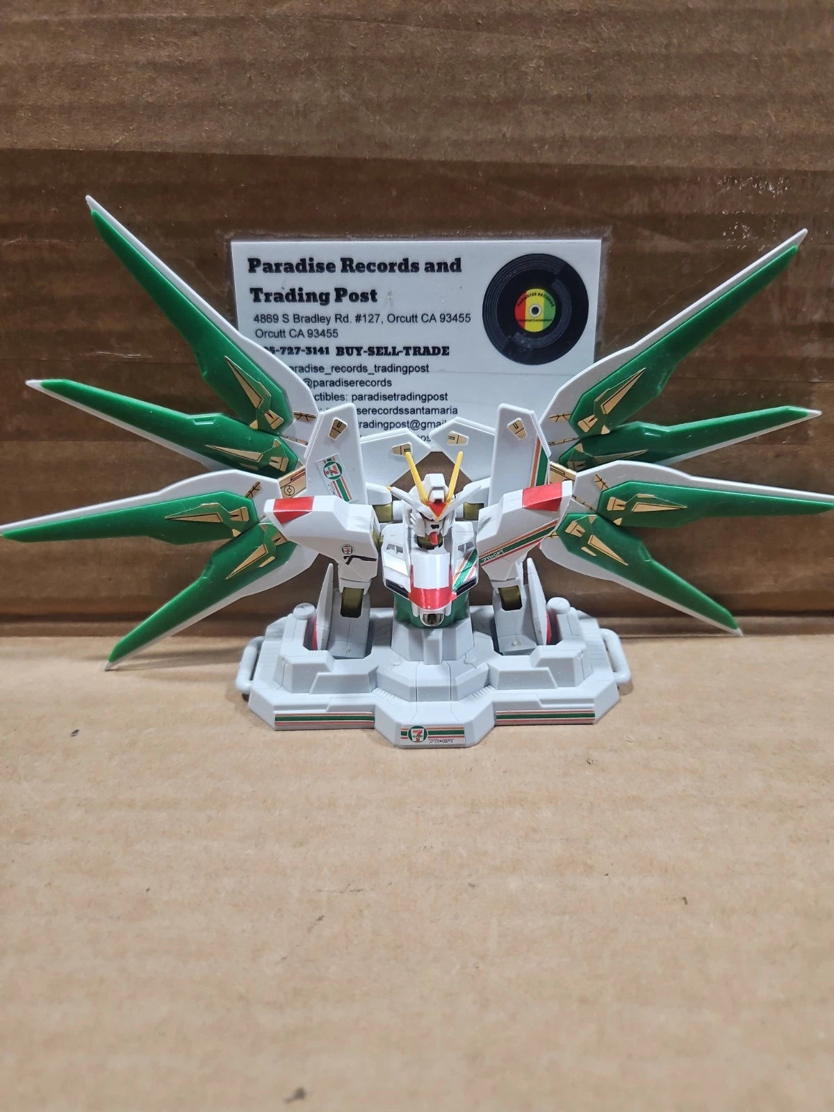 HG 1/144 ZGMF-X20A Strike Freedom Gundam Ver.GFT 7-Eleven Color